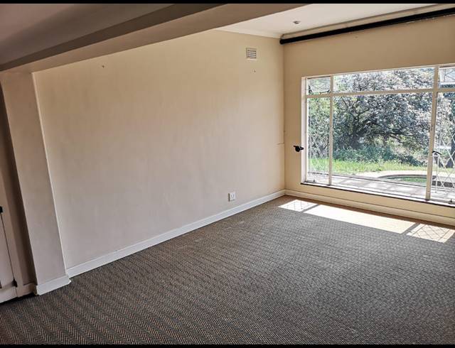 4 BEDROOM HOUSE TO LET IN ATHLONE
